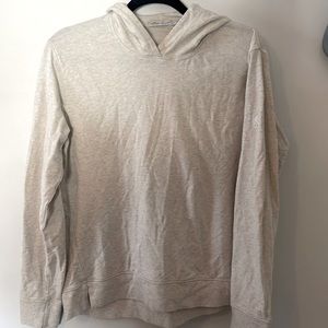 Peter Millar brand new men’s size large hoodie gray. Runs small.